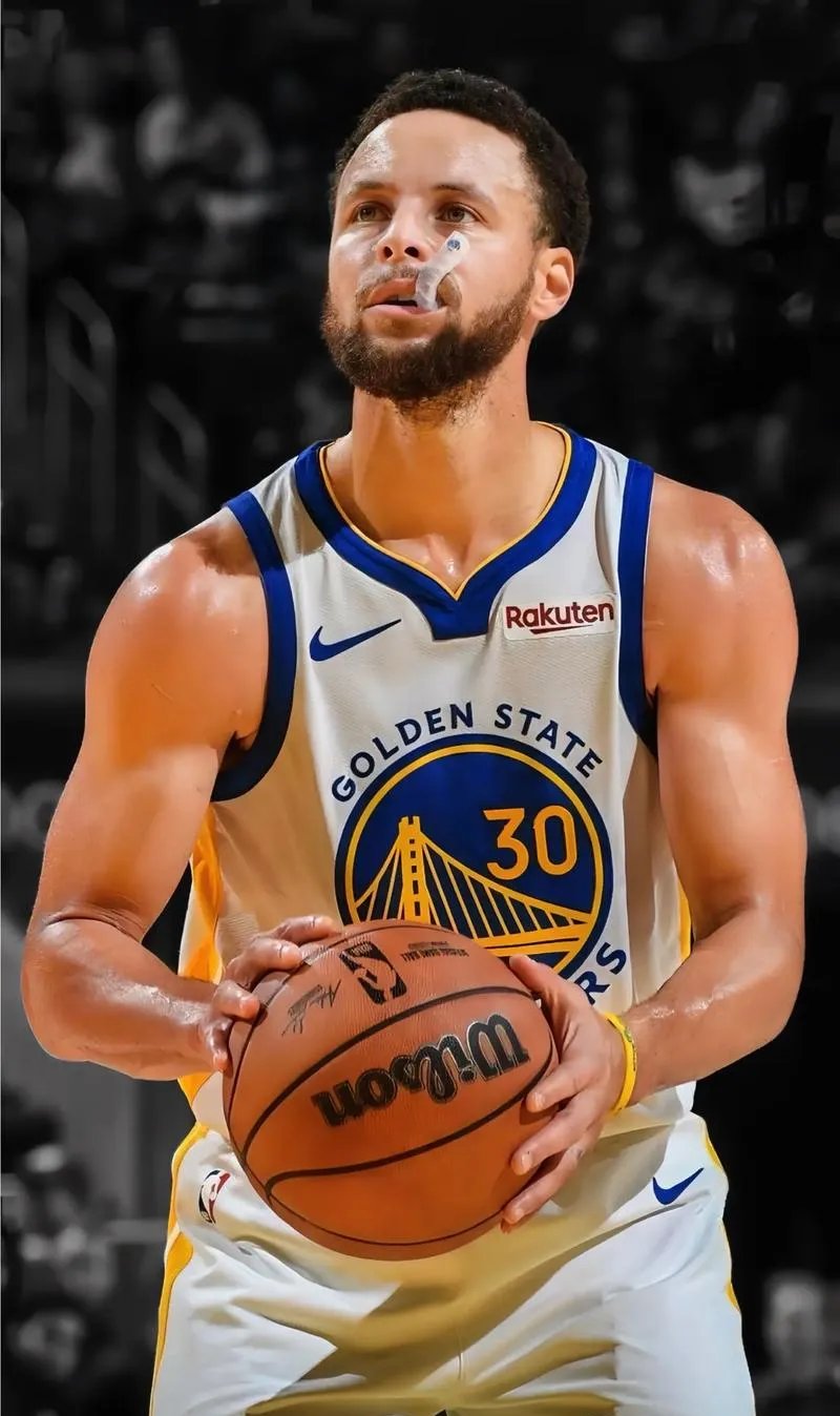  库里新星势不可挡表现惊艳，热火未来可期！-九游